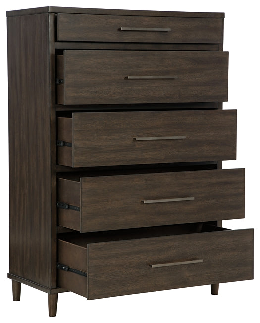 Wittland Five Drawer Chest