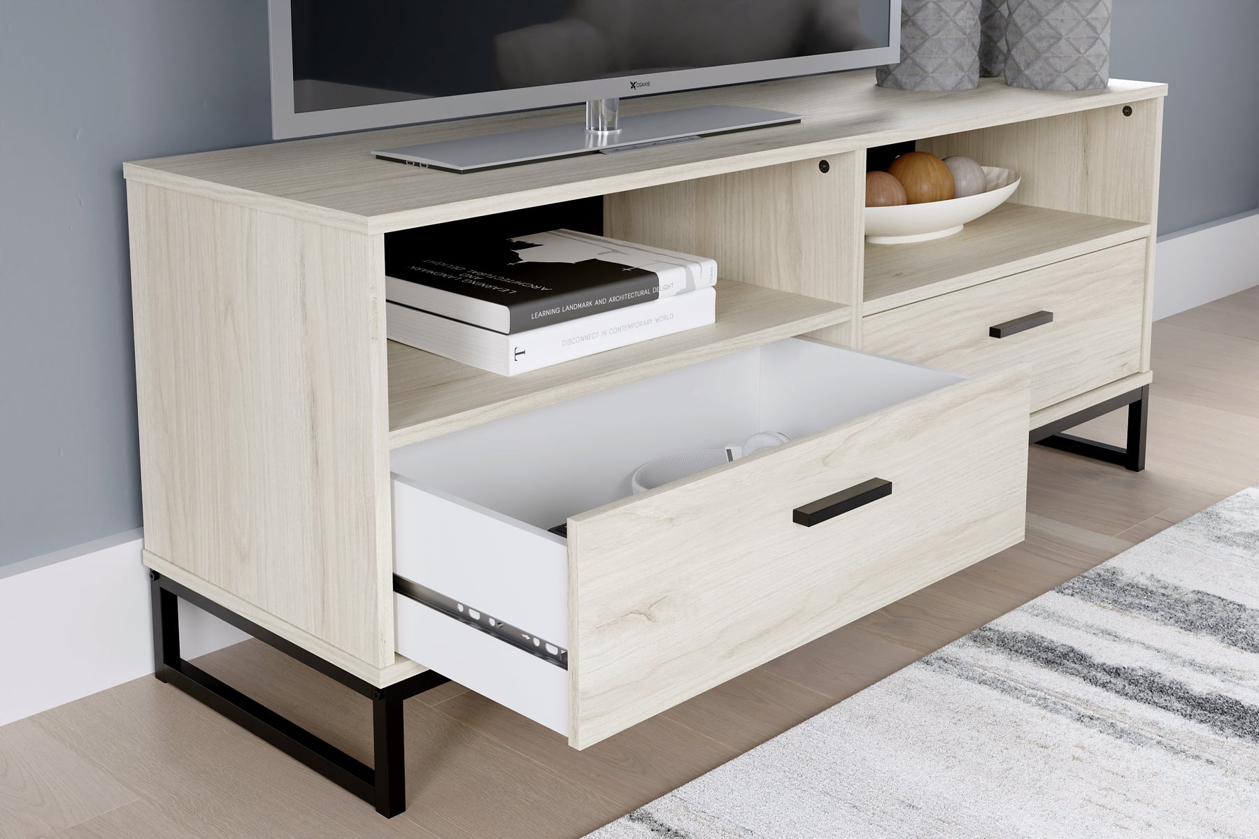 Socalle Medium TV Stand