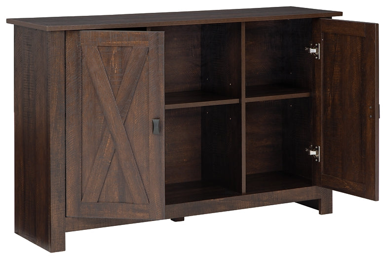 Turnley Accent Cabinet