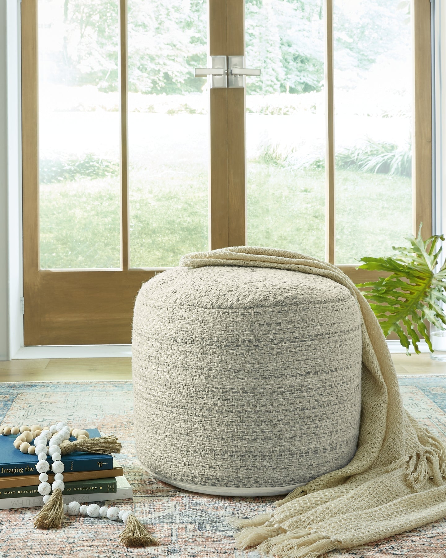 Oxingworth Pouf