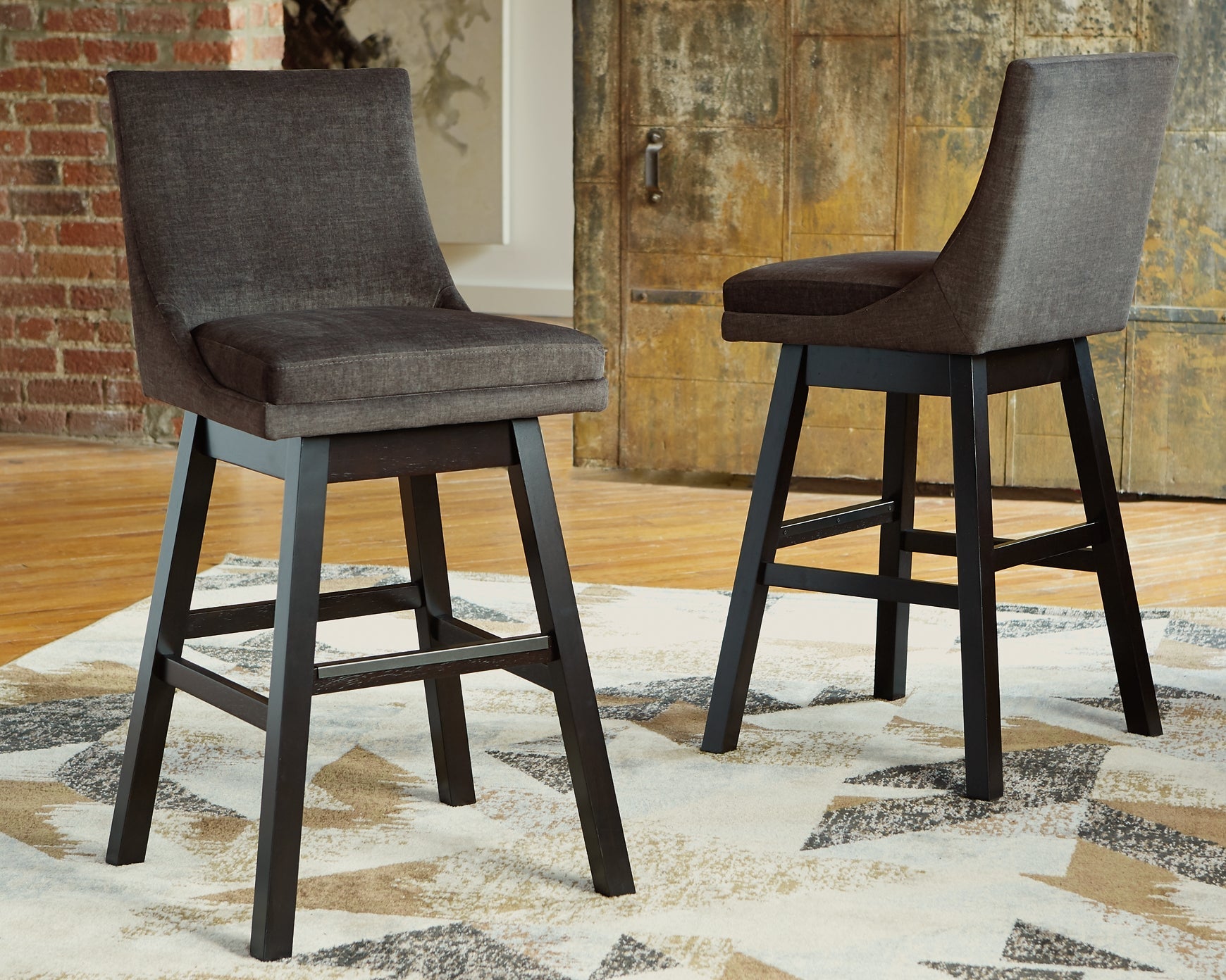 Tallenger Bar Height Bar Stool (Set of 2)