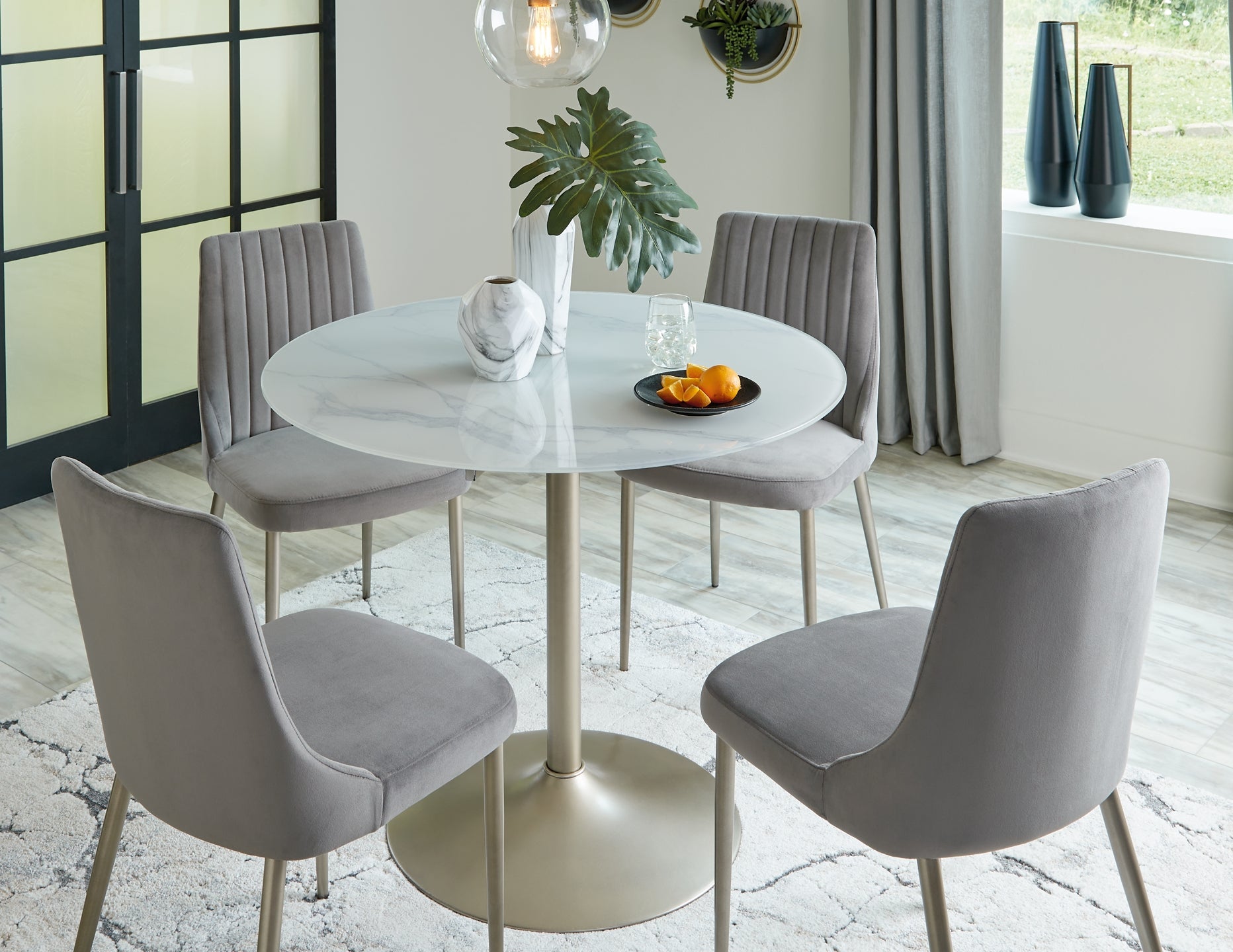 Barchoni Dining Table and 4 Chairs