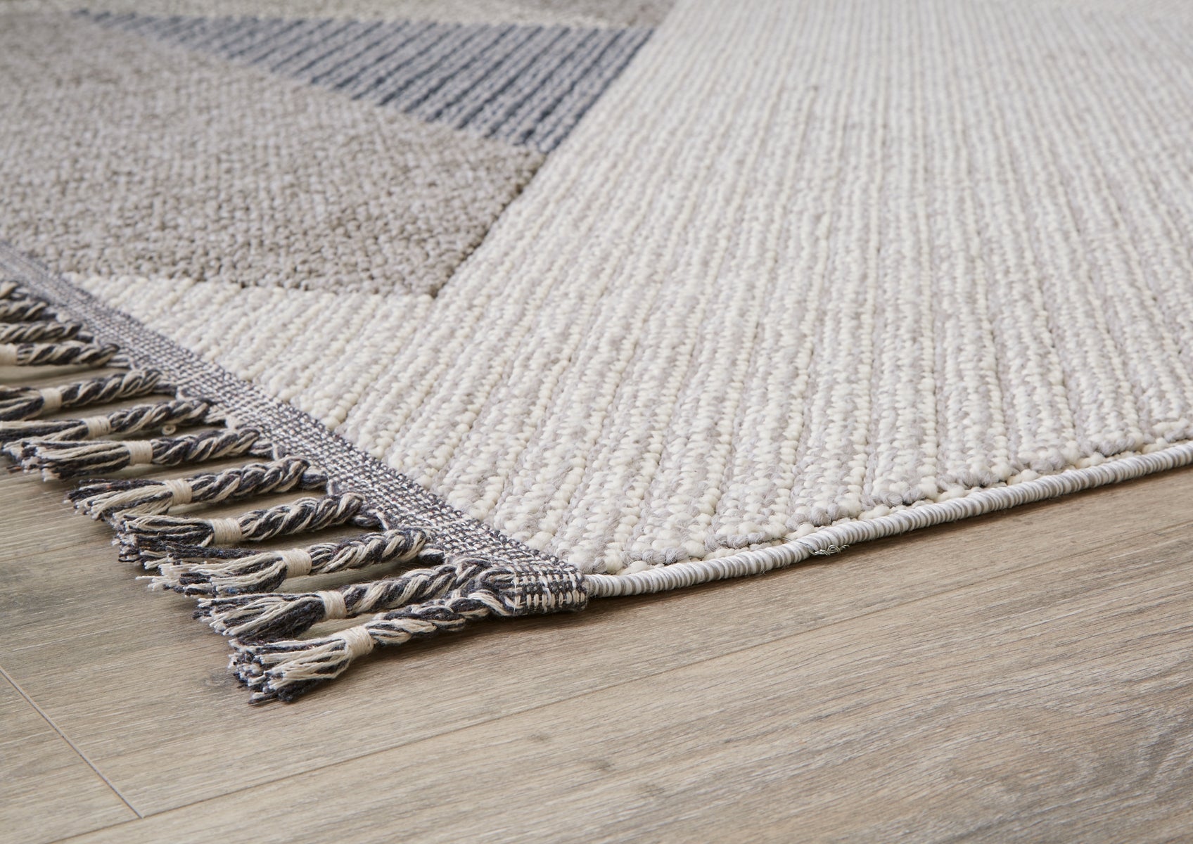 Toksook Medium Rug