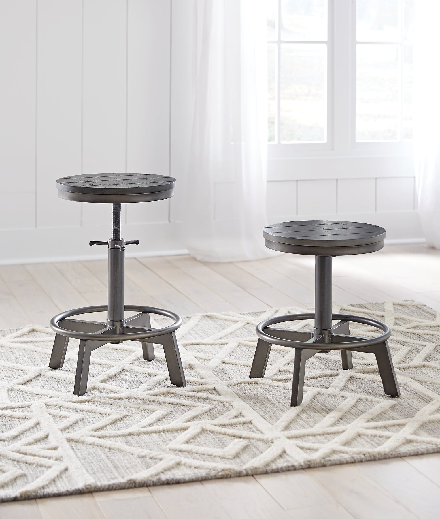 Torjin Counter Height Stool (Set of 2)