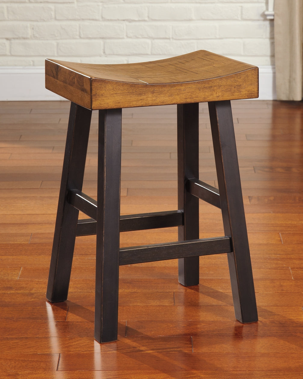 Glosco Counter Height Bar Stool (Set of 2)